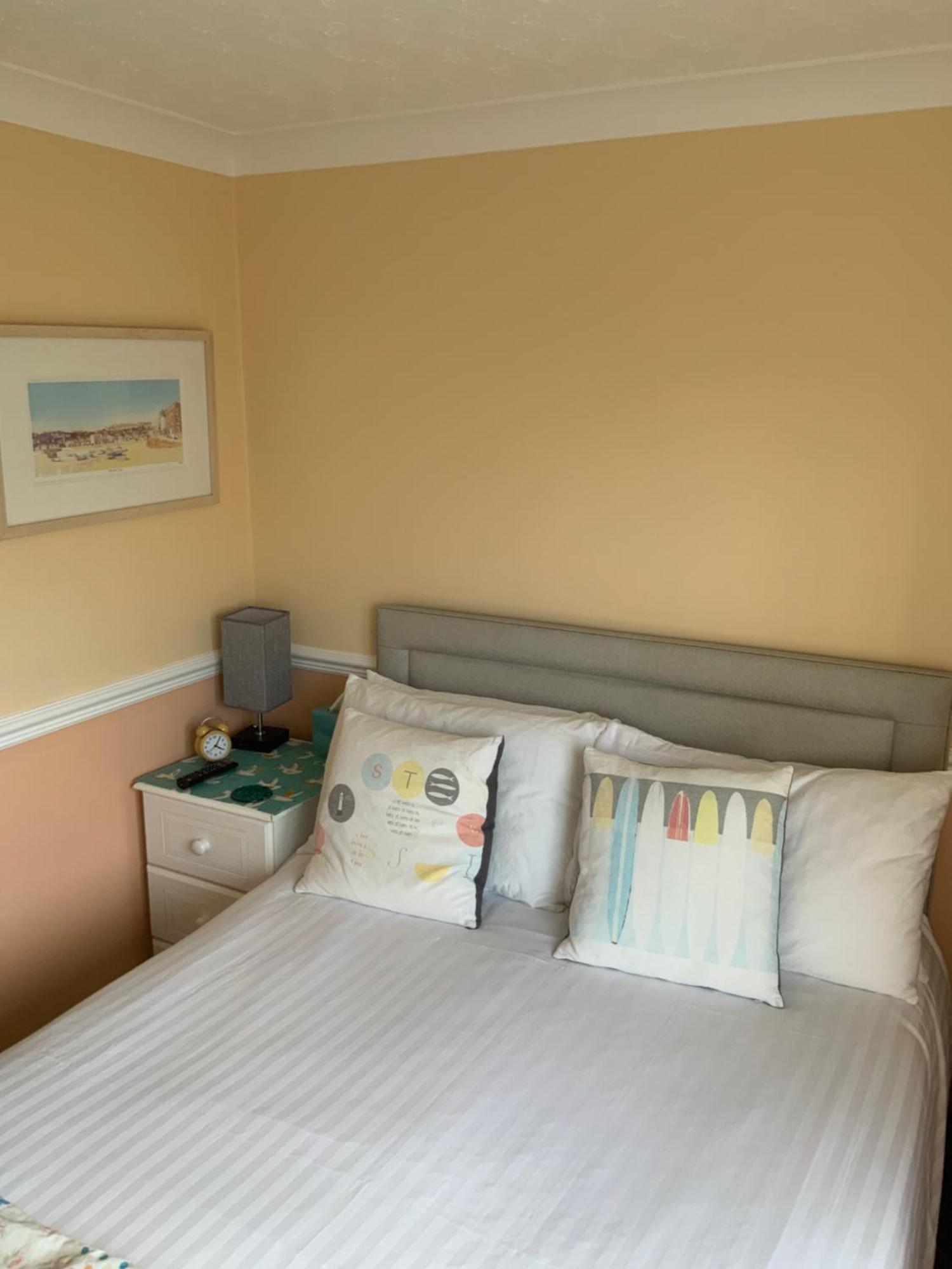 Green Apple Bed And Breakfast เซนต์ไอฟส์ ภายนอก รูปภาพ